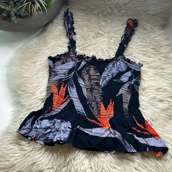 Patron of peace smocked ruffle tank top medium tropical Print women’s navy blue - Picture 1 of 5
